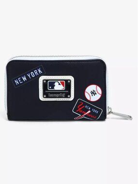 Loungefly MLB NY Yankees Patches Zipper Wallet
